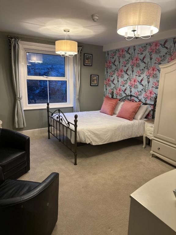 Basic Triple Room